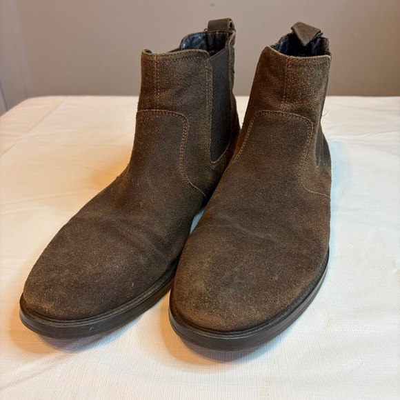 Johnston & Murphy Dark Brown Suede Chelsea Slip On Boots main image 10